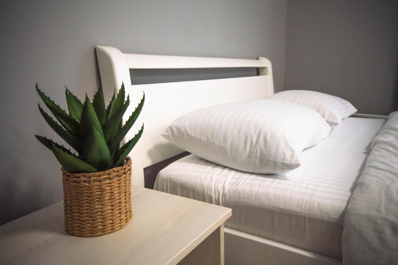 Kyiv Lesi 3 Studio Apartment Экстерьер фото