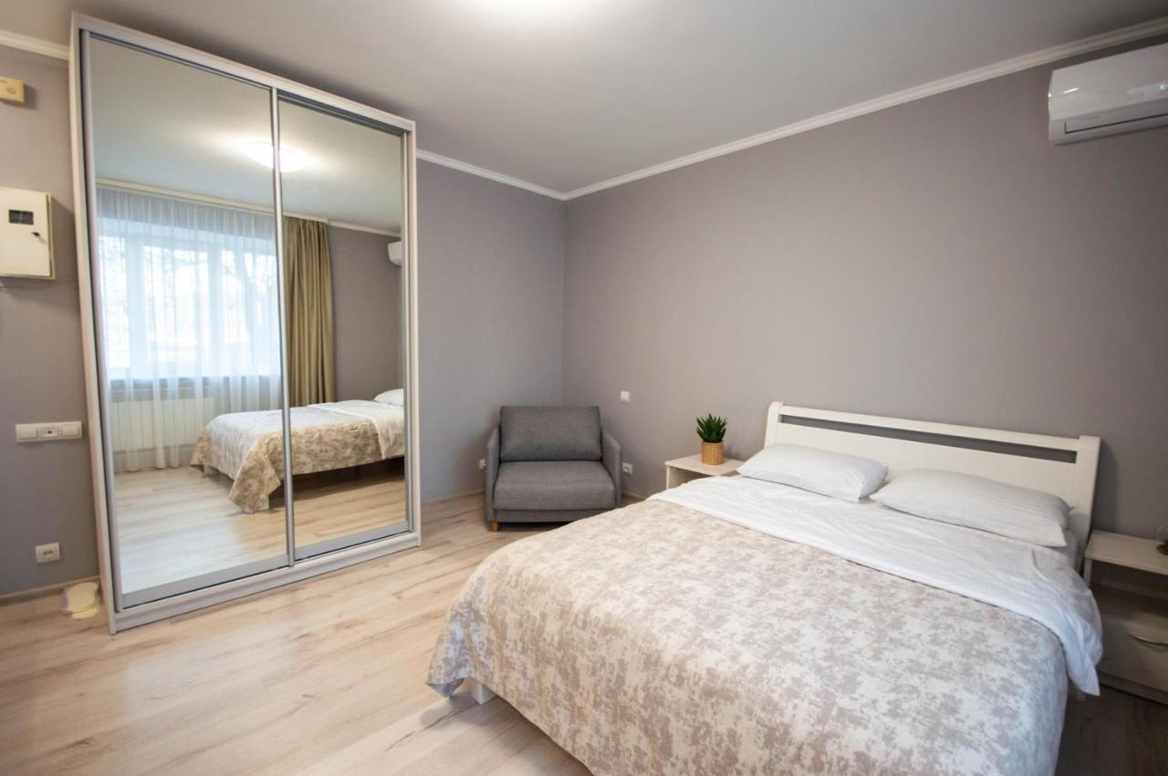 Kyiv Lesi 3 Studio Apartment Экстерьер фото